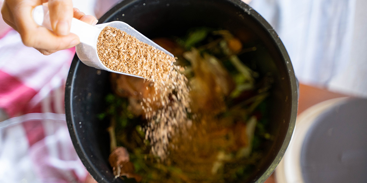 Effective microorganisms are used during the bokashi method